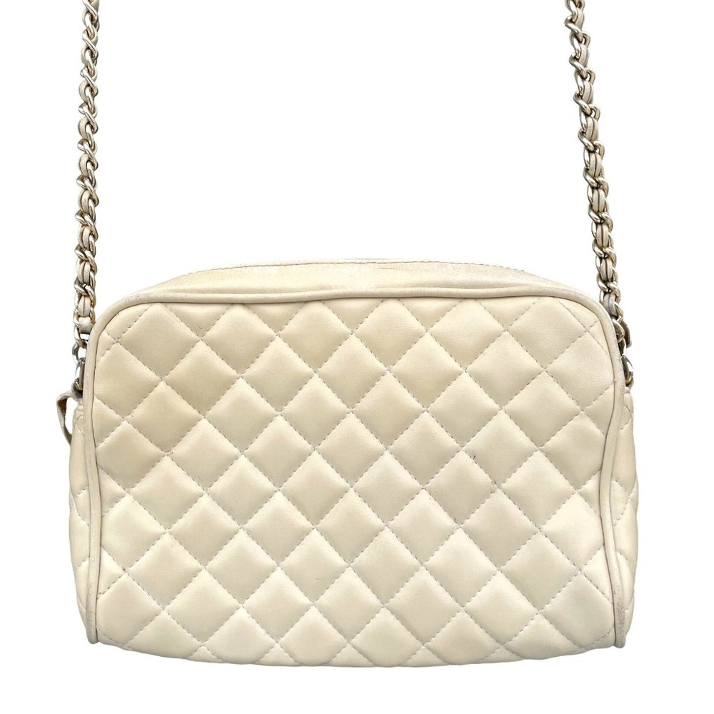 Vintage Jennifer Moore quilted purse with faux gold chain